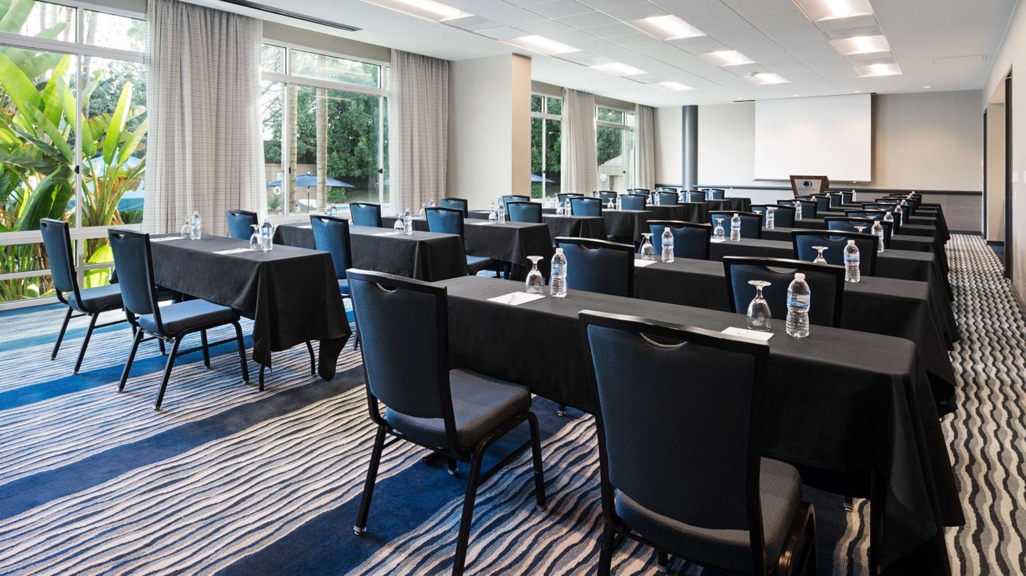 Doubletree By Hilton San Diego Del Mar Εξωτερικό φωτογραφία